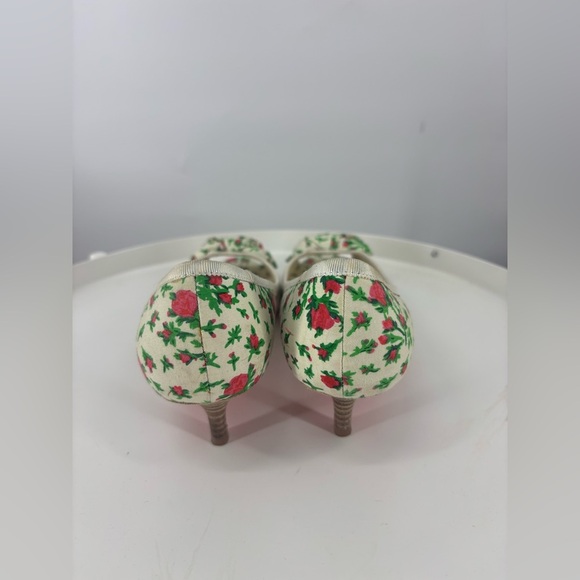 Vintage Betsey Johnson Rose Pin Up Floral Kitten Heels w/ Bow Cream Green Pink 7 - Picture 3 of 5